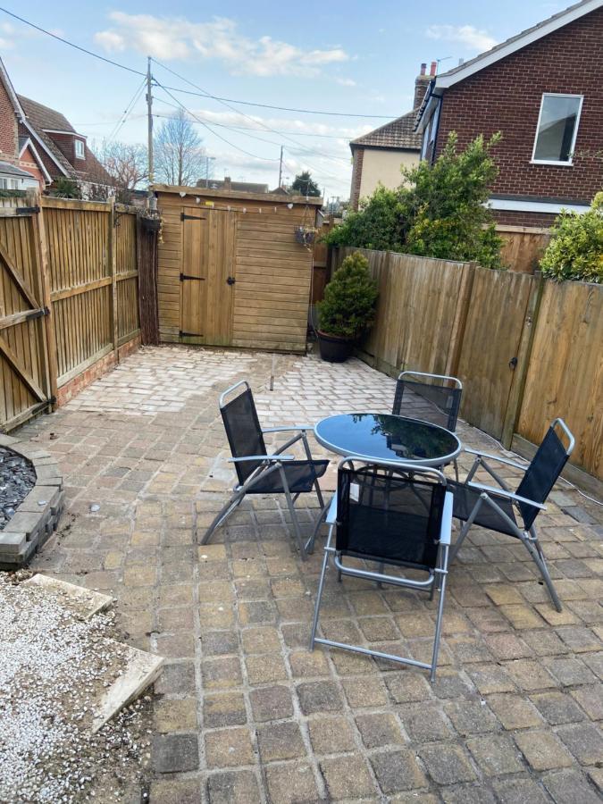 Cosy Cottage Great Bentley Near Station And Shops Exteriér fotografie
