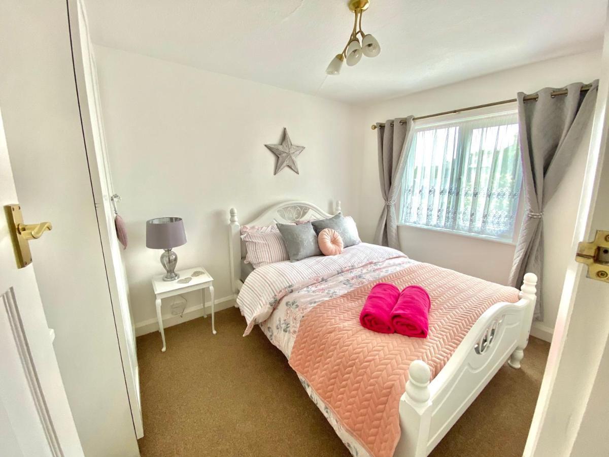 Cosy Cottage Great Bentley Near Station And Shops Exteriér fotografie