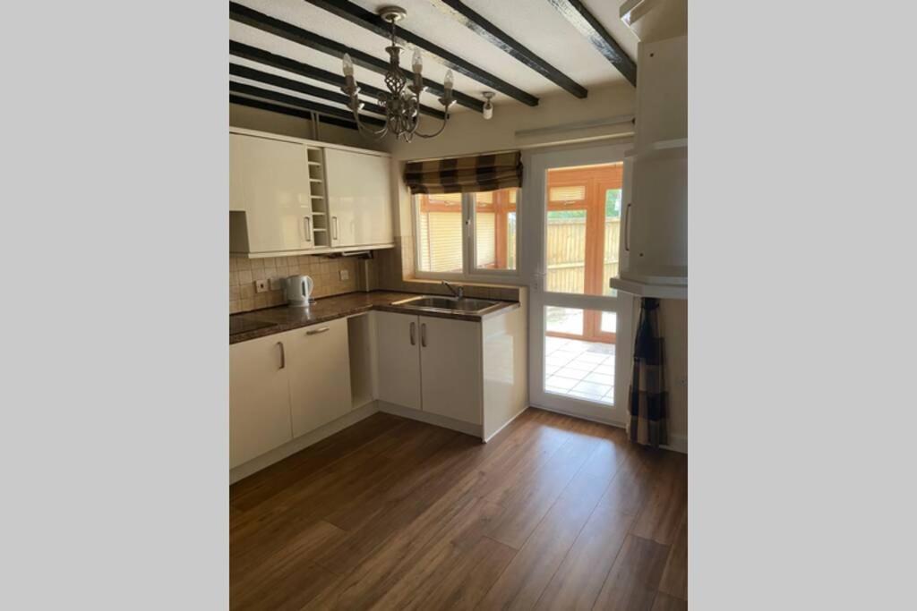 Cosy Cottage Great Bentley Near Station And Shops Exteriér fotografie